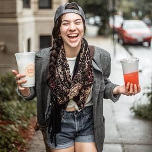 Meet your Posher, Camilla